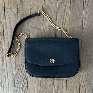 Tory Burch Robinson Pebble Leather Shoulder Bag